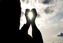 除了乌克兰矿产，美国这次又“盯上”俄罗斯稀土？.